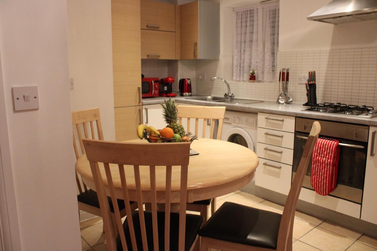Eldridge Court Apartment ดาเกนแนม ภายนอก รูปภาพ
