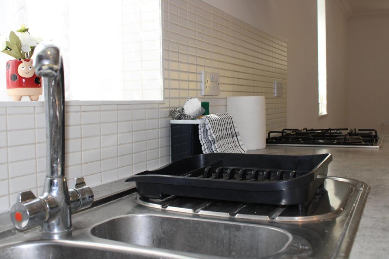 Eldridge Court Apartment ดาเกนแนม ภายนอก รูปภาพ