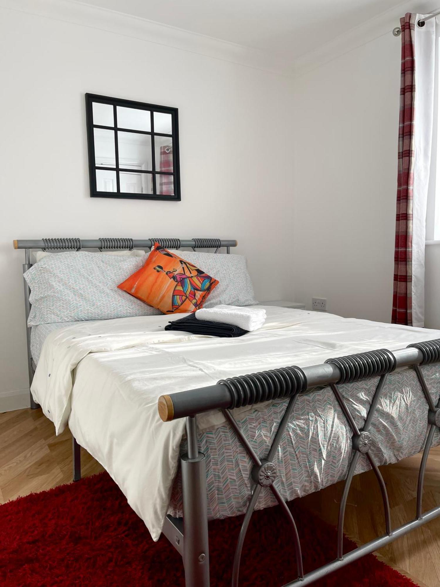 Eldridge Court Apartment ดาเกนแนม ภายนอก รูปภาพ